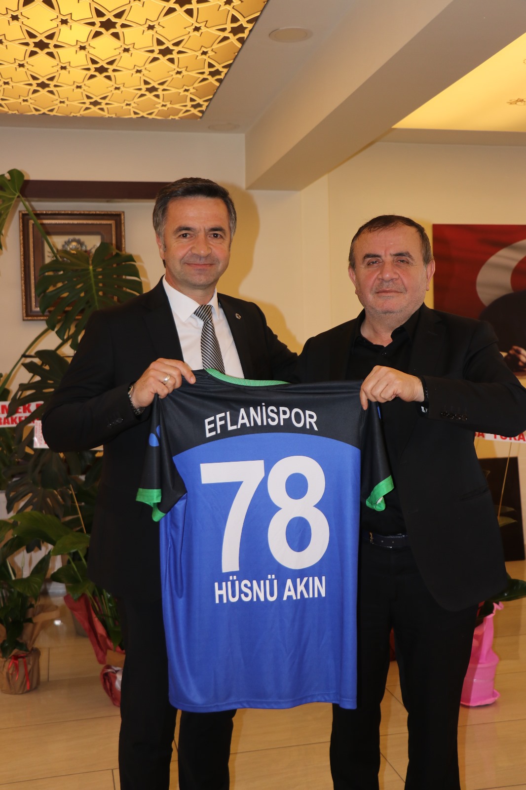 ASD EFLANİSPOR’DAN BAŞKAN AKIN’A ZİYARET