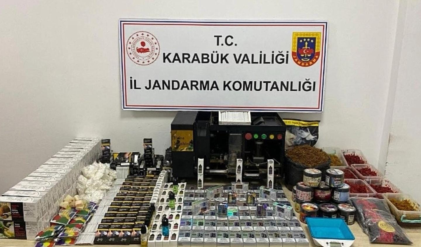 Karabük’te Kaçak Sigara Operasyonu: İki Şüpheli Gözaltına Alındı