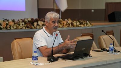 Karabük Üniversitesinde öğrencilere Erasmus+ programı kapsamında başvuru süreçleri, proje hazırlığı