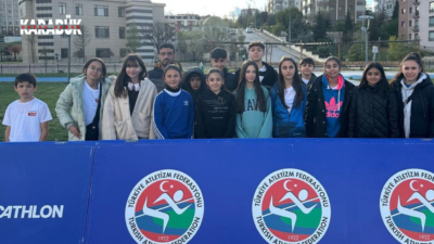 Karabük’ü temsilen “Türkiye’nin En Hızlıları” grup müsabakalarına katılan sporcularımız, Ankara’da