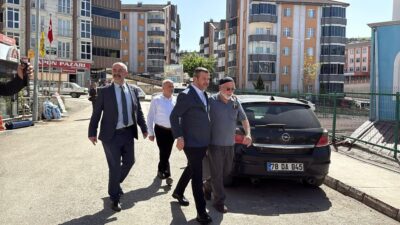 Karabük Belediye Başkanı Özkan Çetinkaya, Karabük Mahallesi’nde gerçekleştirilen saha ziyaretinde