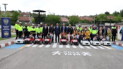 Karabük’te, 3-9 Mayıs Karayolu Trafik Haftası kapsamında İl Emniyet Müdürlüğü